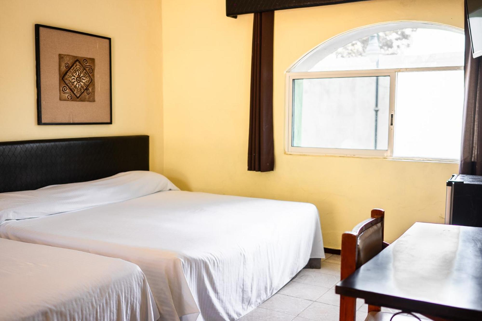 Hotel Maria De La Luz Βαγιαδολίδ Εξωτερικό φωτογραφία