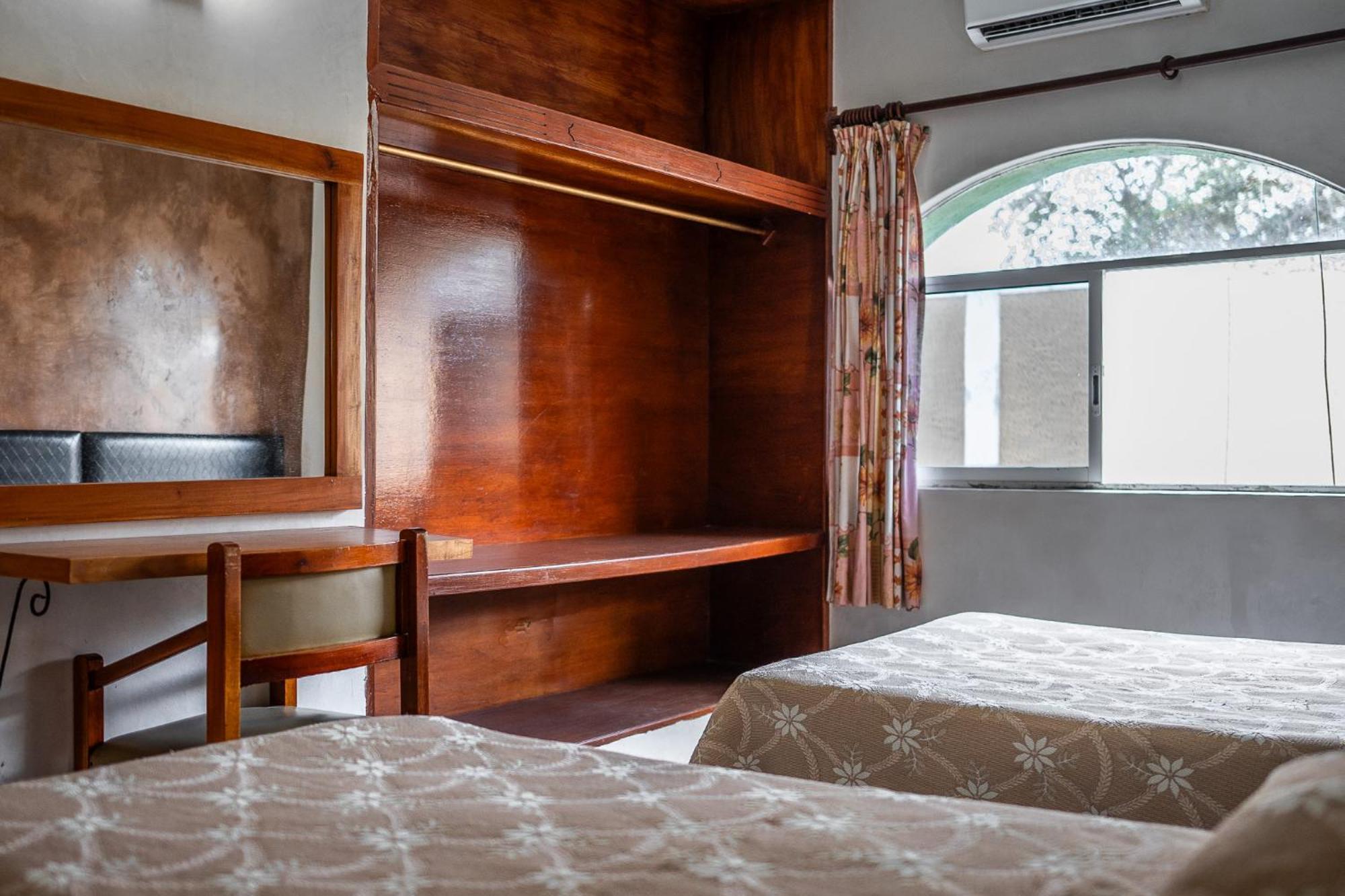 Hotel Maria De La Luz Βαγιαδολίδ Εξωτερικό φωτογραφία