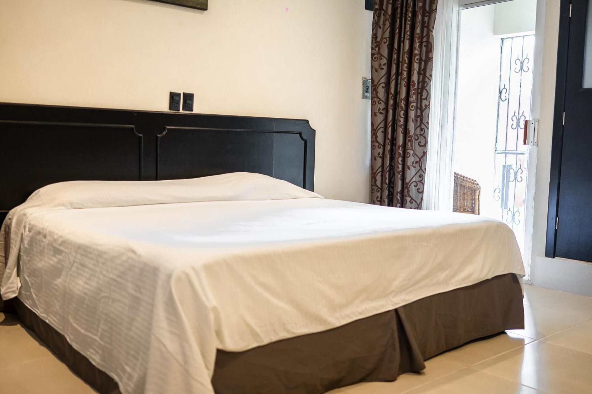 Hotel Maria De La Luz Βαγιαδολίδ Εξωτερικό φωτογραφία