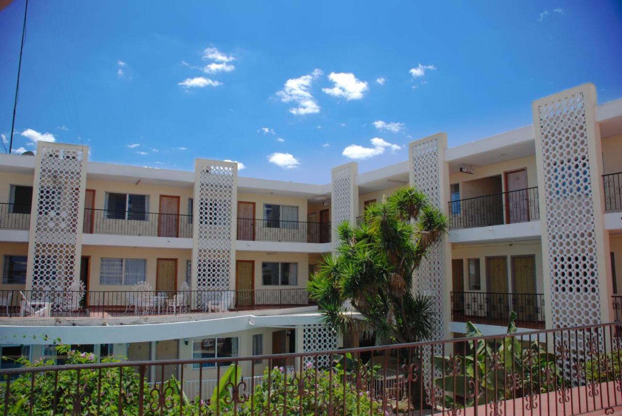 Hotel Maria De La Luz Βαγιαδολίδ Εξωτερικό φωτογραφία